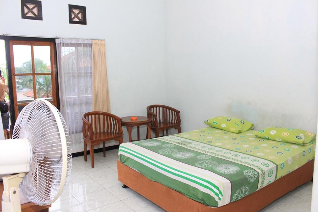 Hôtel Baru Dua Beach à Banyuwangi  Extérieur photo
